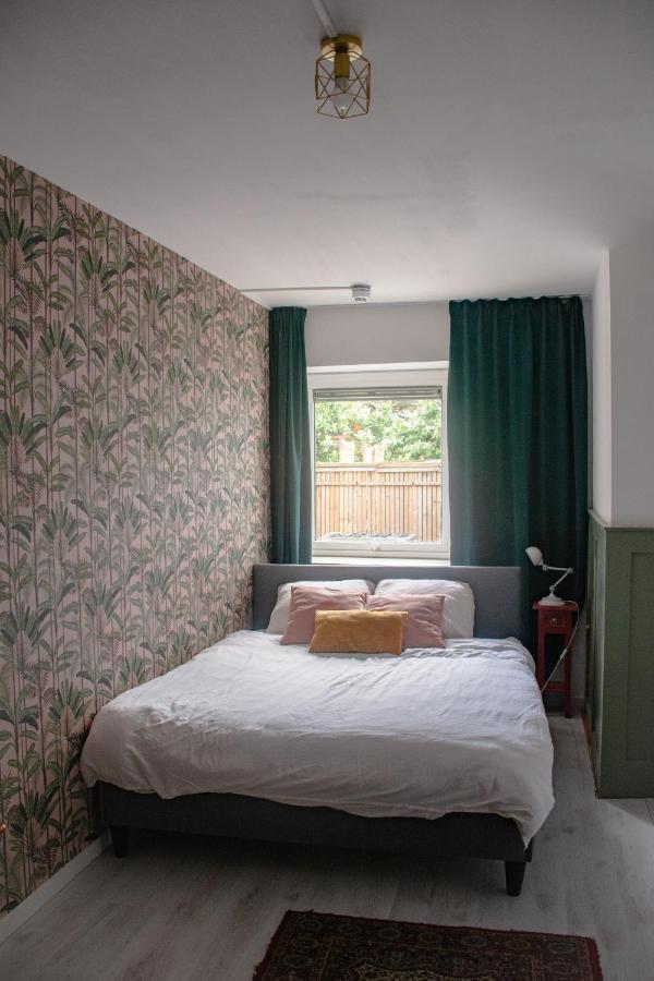 Hostel Barbarossa Наймеген Екстериор снимка