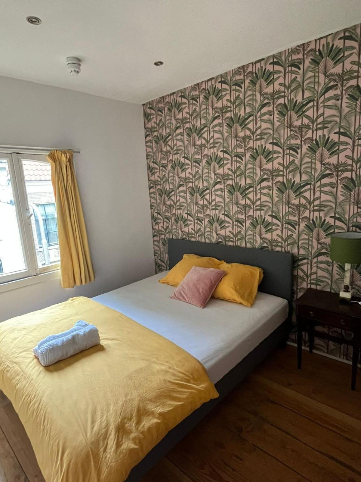 Hostel Barbarossa Наймеген Екстериор снимка
